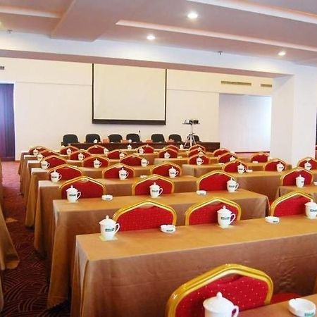 Jishou Heyi Hotel Fenghuang Luaran gambar