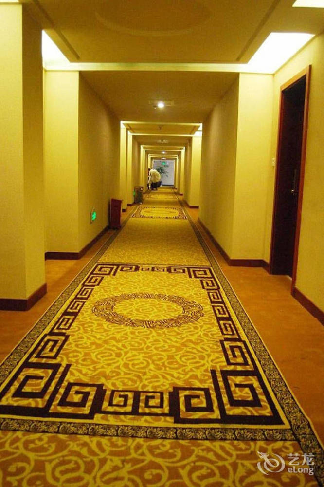 Jishou Heyi Hotel Fenghuang Luaran gambar