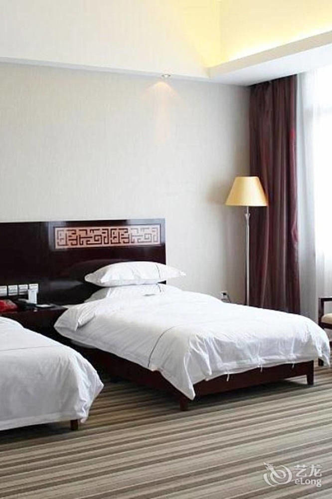 Jishou Heyi Hotel Fenghuang Luaran gambar