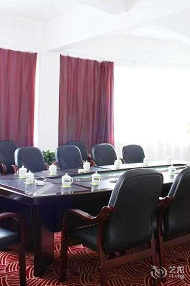 Jishou Heyi Hotel Fenghuang Luaran gambar