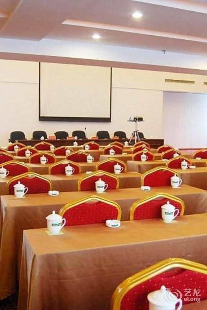 Jishou Heyi Hotel Fenghuang Luaran gambar